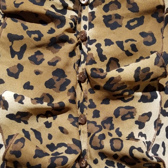 Allison Taylor Animal Print Blouse Size S (M6969) - Picture 3 of 6